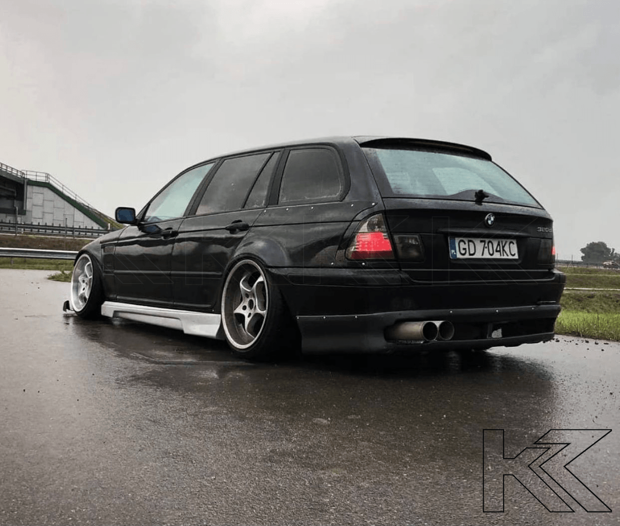 BMW 3-series E46 Wagon/Touring Smoked LED Taillights Set (1999-2005) - K2 Industries