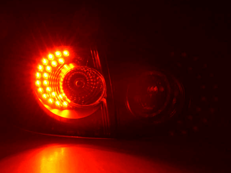 VW Golf 5 Mk5 OEM Style Red Tail Lights (2003-2008) - K2 Industries